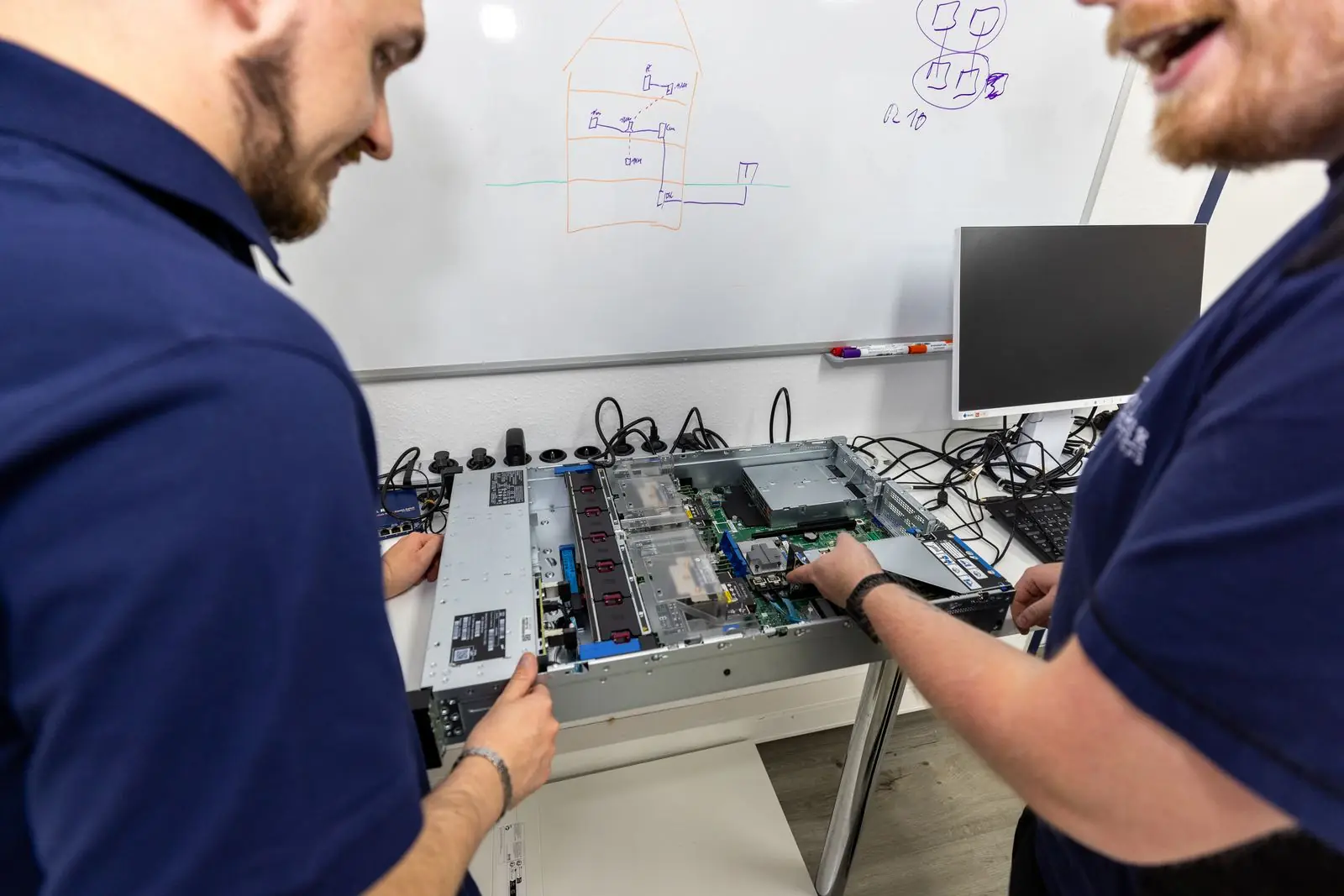 IT für Produktion & Logistik
